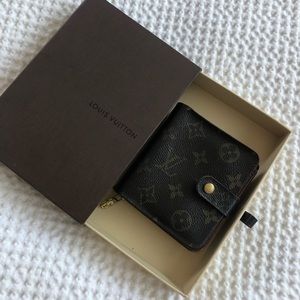 Louis Vuitton Wallet